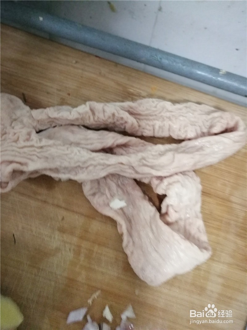 肥肠炒青辣椒