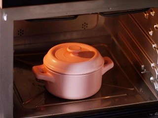 香菇滑鸡煲仔饭怎么做？