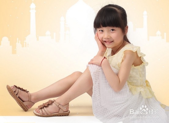 怎么给自己的孩子挑选合适的童鞋