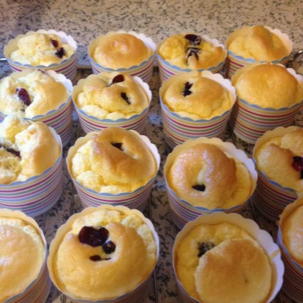 苹果蔓越梅杯子蛋糕