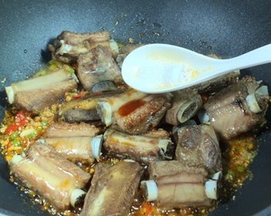 蒜香排骨怎么做