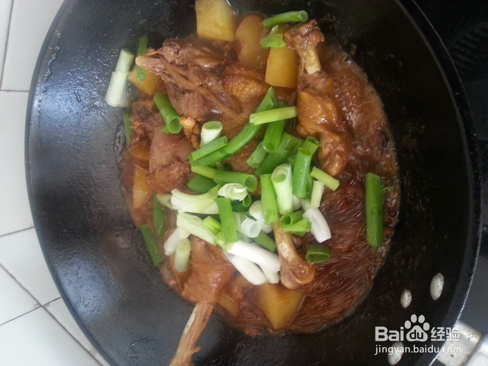 红焖鸡腿粉丝土豆
