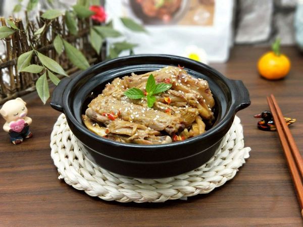 对味酱鸭#食光社干锅系列#