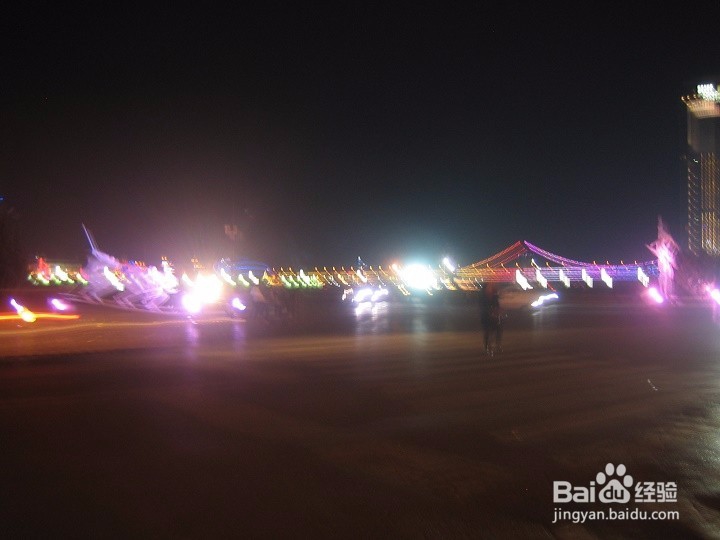 老年人怎样在夜间散步安全出行