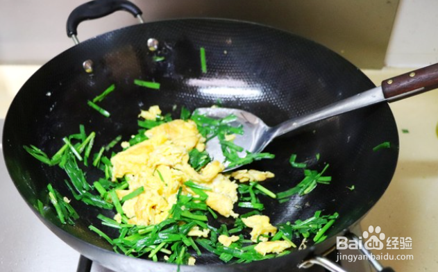 韭菜炒鸡蛋怎么做更鲜美?