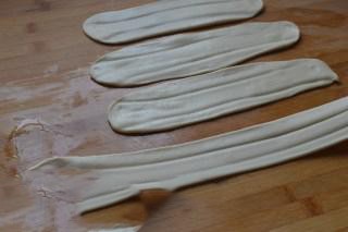 如何在家就能做一份正宗的陕西油泼扯面呢？