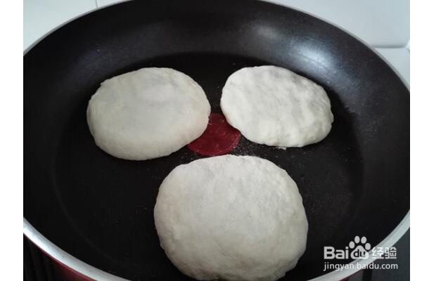 好吃的豆沙发面烙饼怎么做