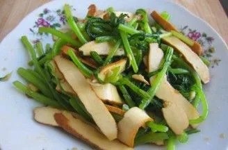 香豆干炒茼蒿