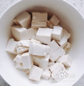 鸭血豆腐煲的做法
