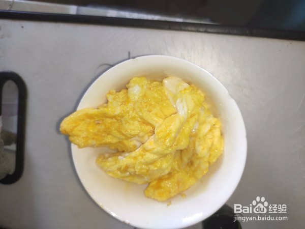蒜薹炒鸡蛋的做法