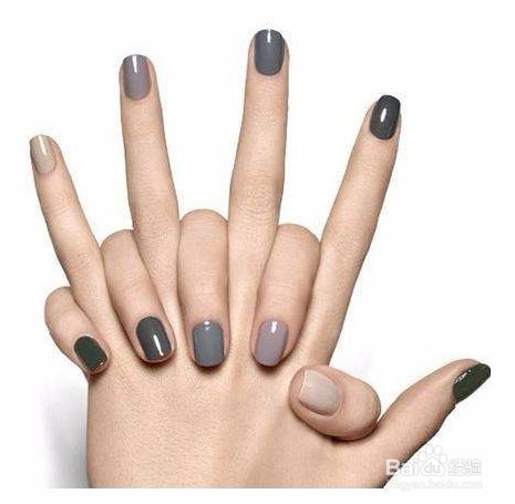 单色 美甲的基本操作步骤