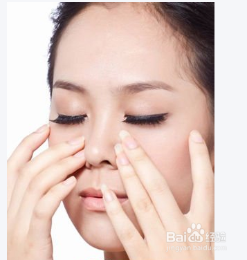 去黄褐斑的妙招 ︿(￣︶￣)︿