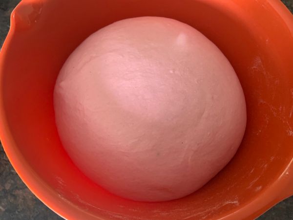 火龙果麻薯芋头欧包