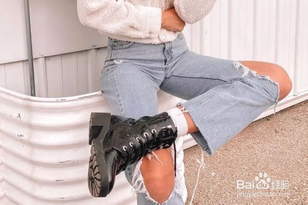 避免裤子膝盖鼓包窍门