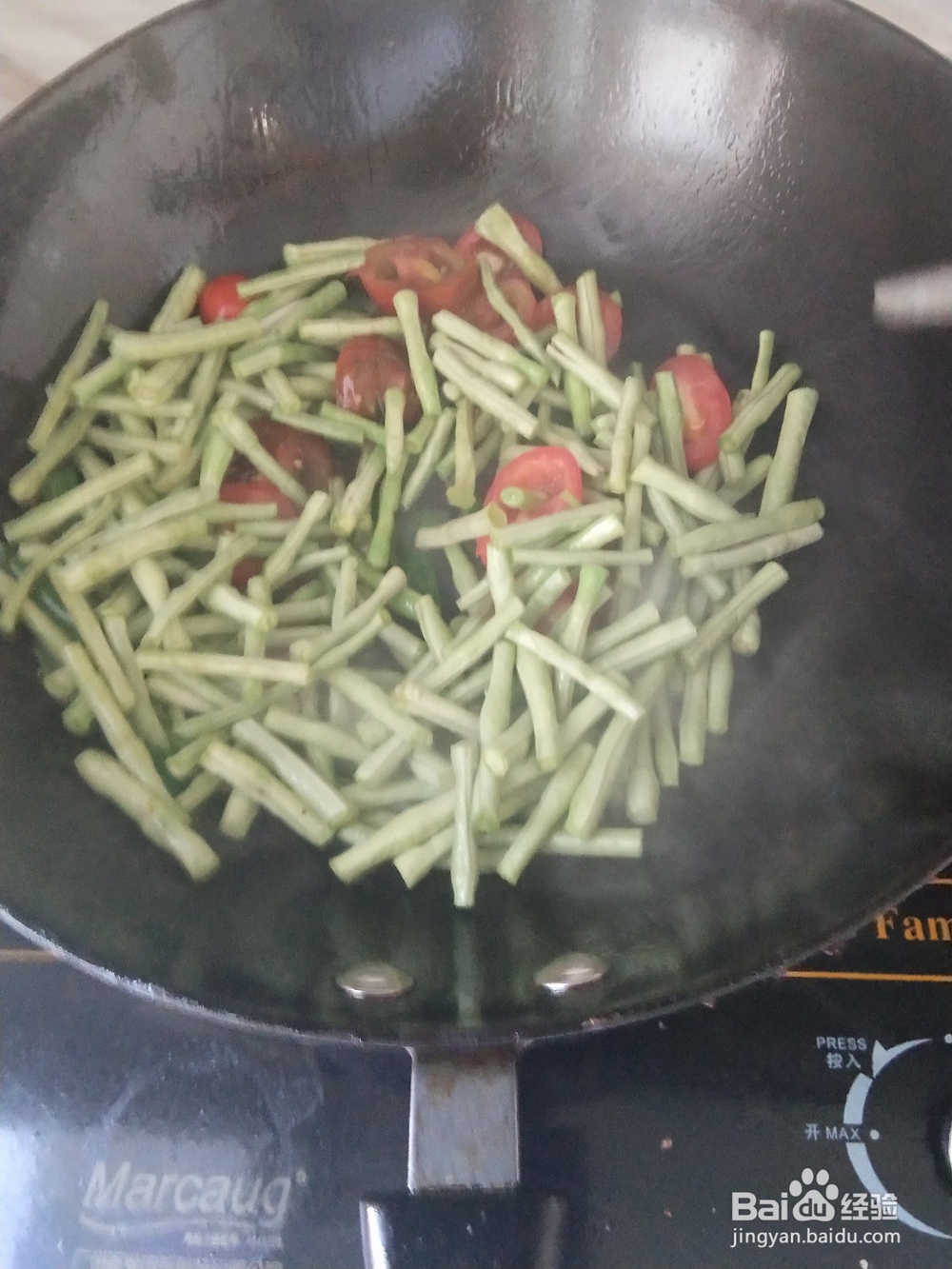 西红柿炒豆角的做法