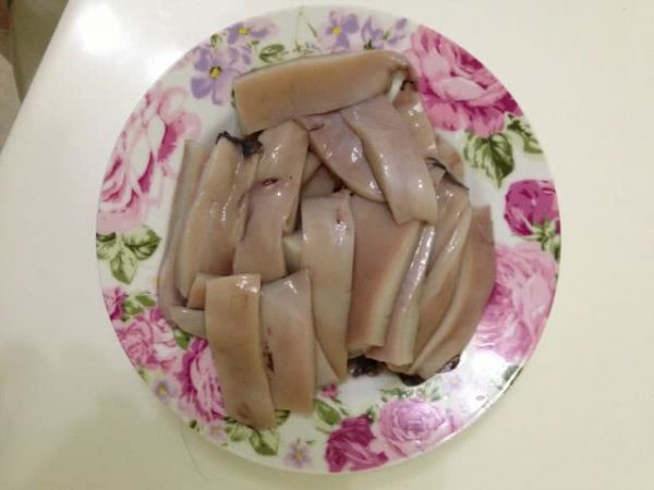 川味泡椒鲜鱿鱼
