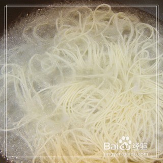 不想只吃简单的调味面条--------香菇脆臊面