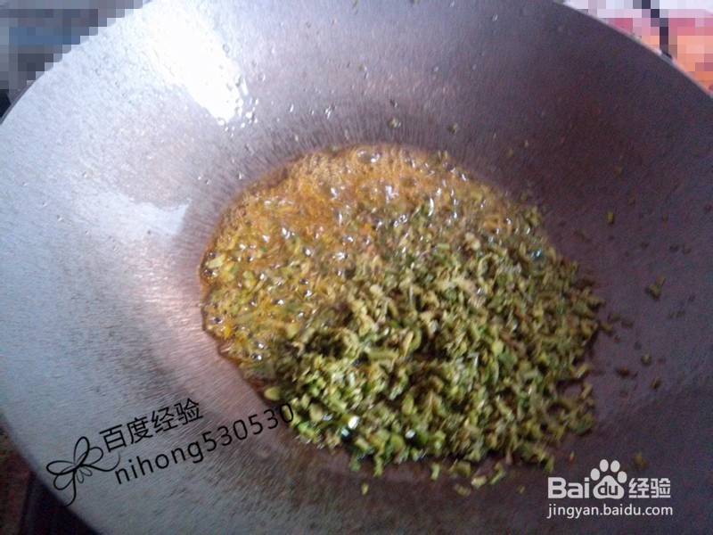 香椿炒鸡蛋怎么做？家常香椿炒鸡蛋怎么做？