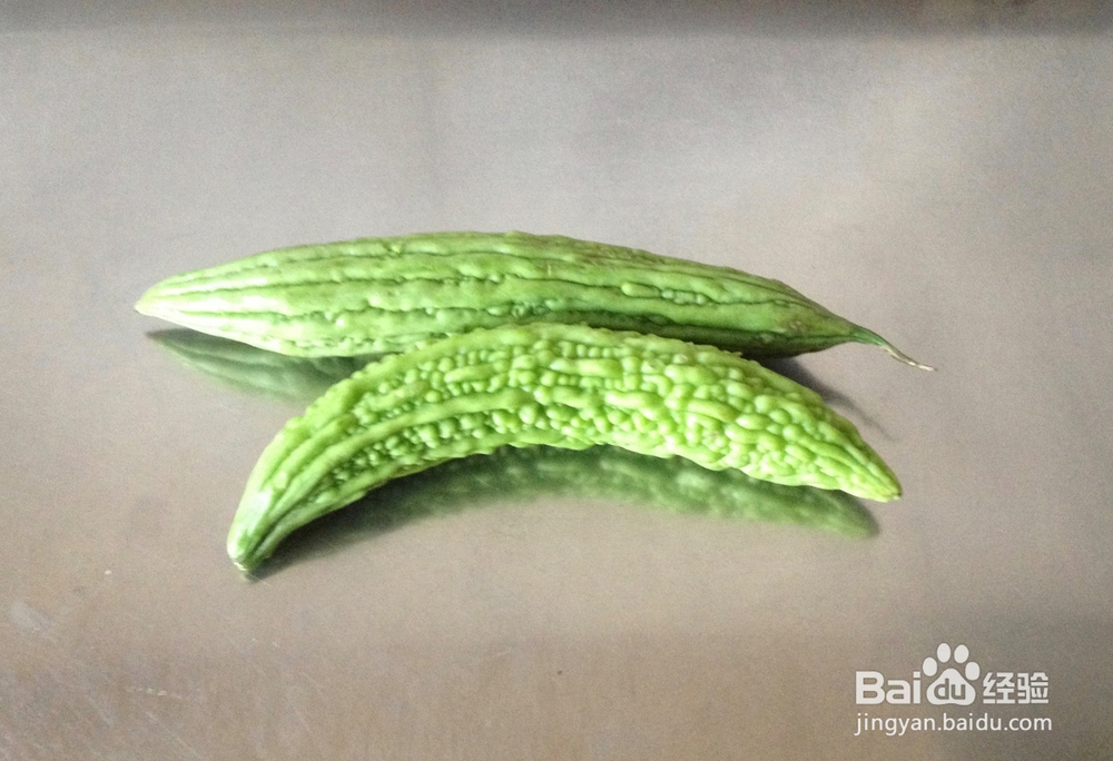 苦瓜炒鸡蛋——做颜色漂亮美味的苦瓜炒鸡蛋