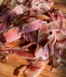 蒜苗炒腊肉怎么做