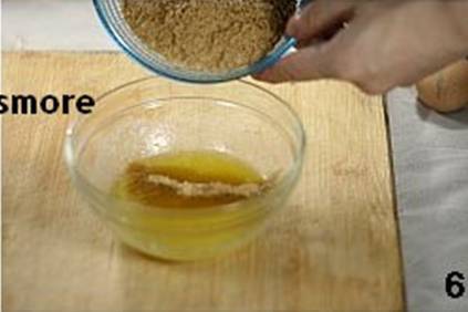 怎样在家中自制美味的巧克力乳酪蛋糕