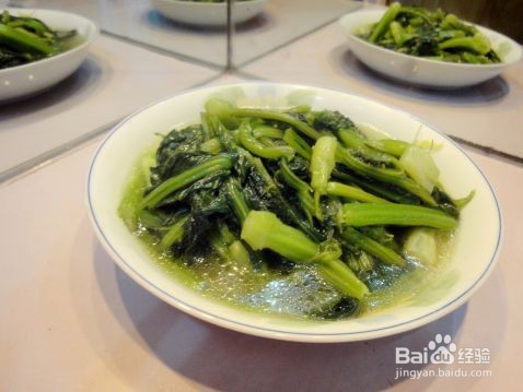 焖春菜的做法
