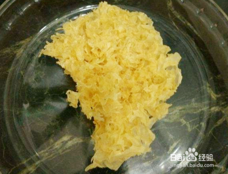 煮银耳如何出胶