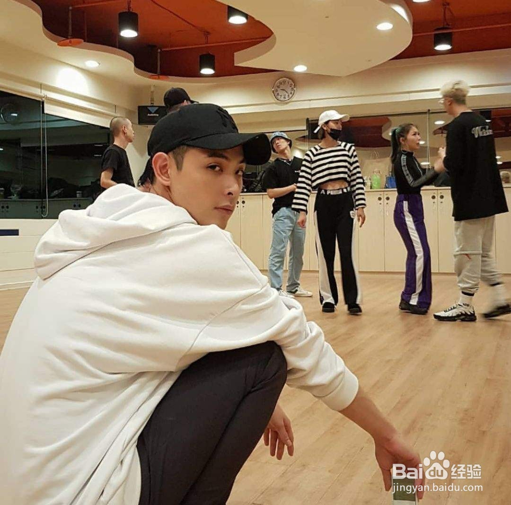 怎么跟理发师说剪鲻鱼头