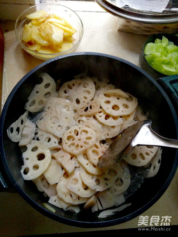 干锅虾的家常做法