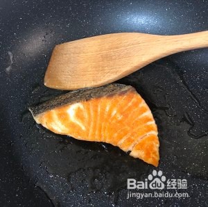 鲑鱼青瓜散寿司