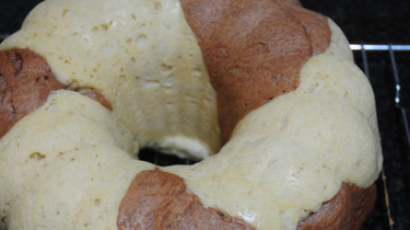 好看又好吃的双色南瓜包的做法