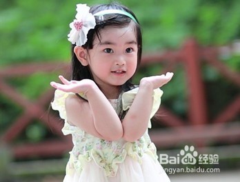 培养孩子的自信心,让孩子成为自信的人。