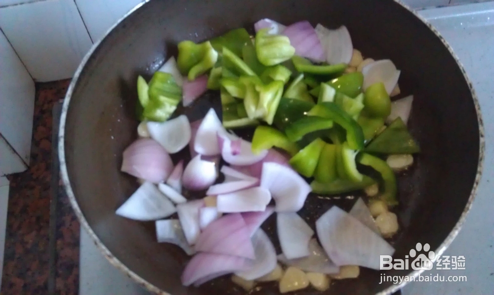 秘制黑椒牛肉粒