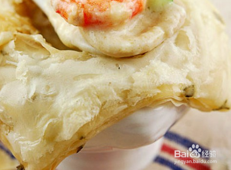 鲜蘑海鲜葱香酥皮汤