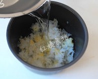 银耳莲子枸杞汤