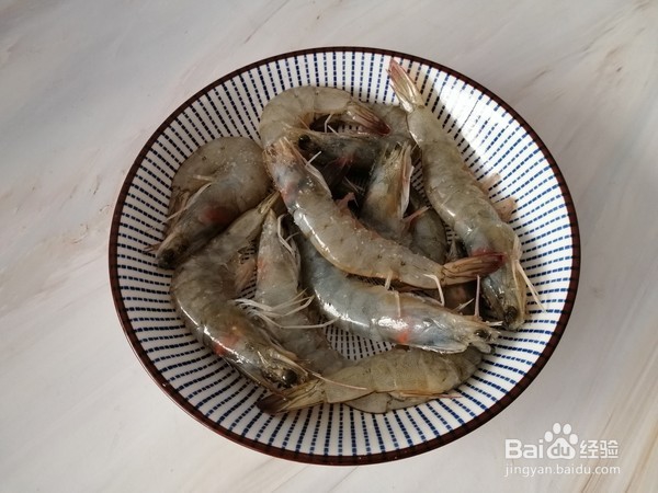 如何制作香辣干锅虾