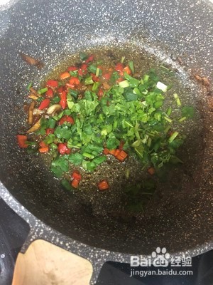 香煎杂鱼做法