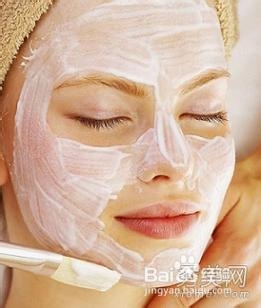 告别秋季脱皮,DIY保湿面膜。