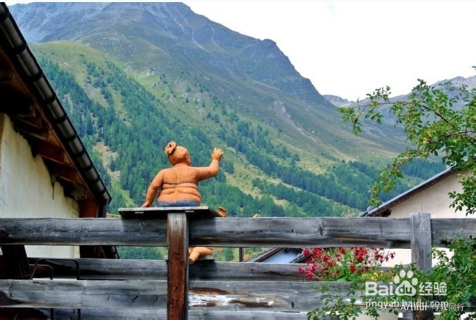 《彳亍世界》：纯净瑞士马年送你一匹马