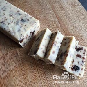 如何制作加州葡萄干饼干