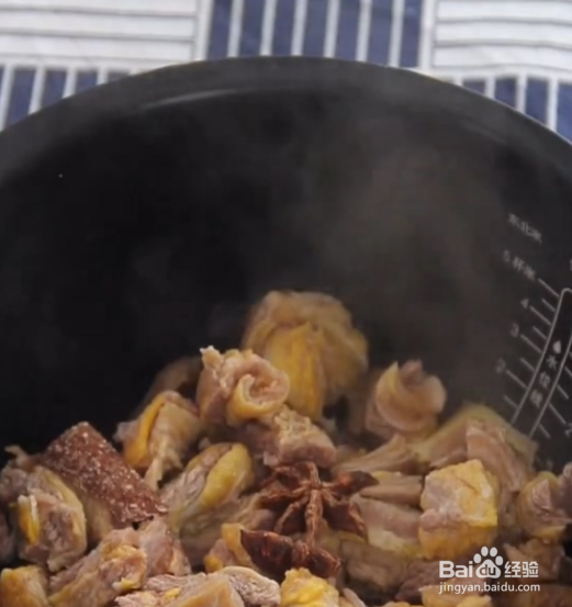 家常版土豆炖牛腩