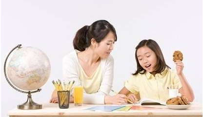 孩子沉迷手机游戏？家长怎么没想到学生手机？！