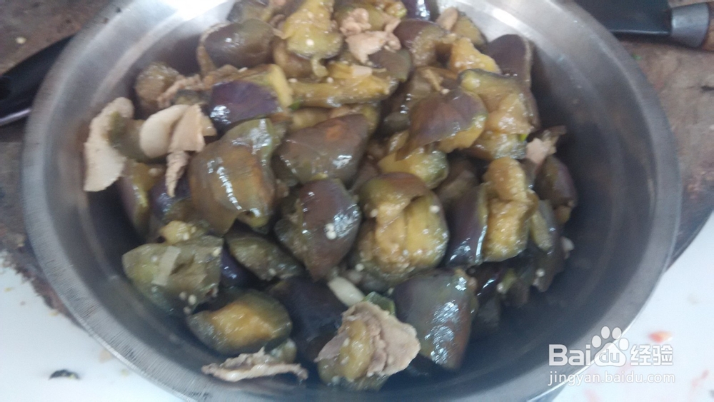 如何做家常油焖茄子?