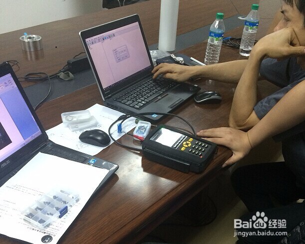 简单介绍用KM动平衡仪固定三个质量块的平衡方法