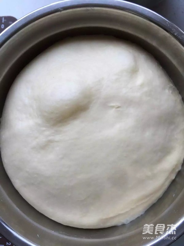 柔软的牛奶吐司