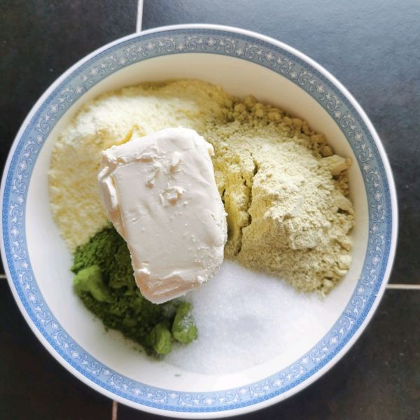 高饱腹低卡抹茶奶酪碱水球