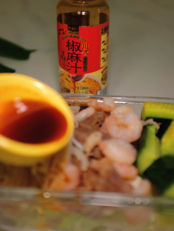 牛肉卷虾仁蔬菜自由沙拉