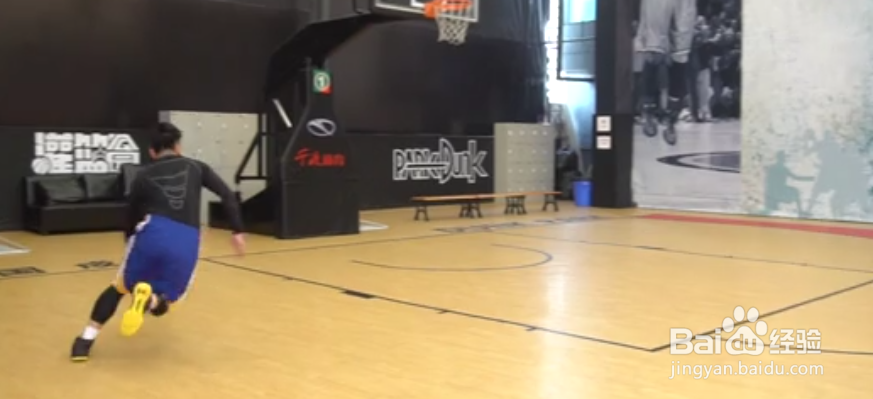 罗斯的拉杆上篮有哪些窍门?