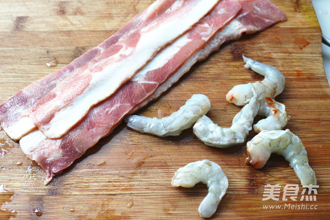 培根鲜虾卷的做法