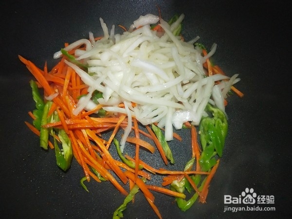 家常猪皮炒三丝